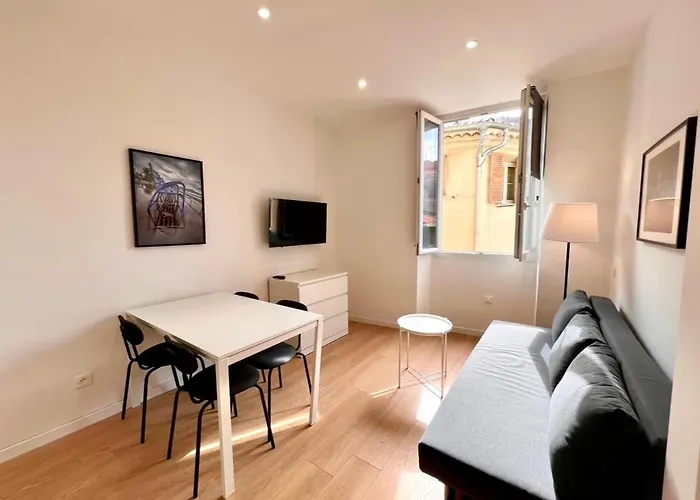 Collet Residence